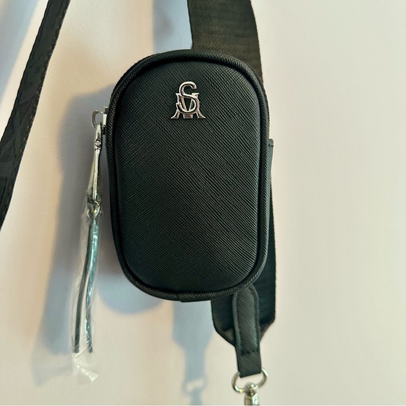 Brand New Steve Madden BVITAL-S BLACK Purse Safiano Leather - Picture 8 of 14